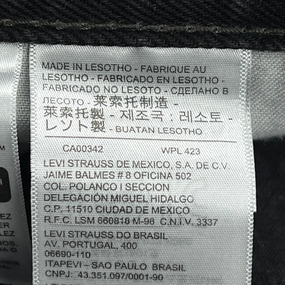 Levi's 505 Jeans Mens 40x33 Black‎ 100% Cotton Denim Regular Fit Straight Leg